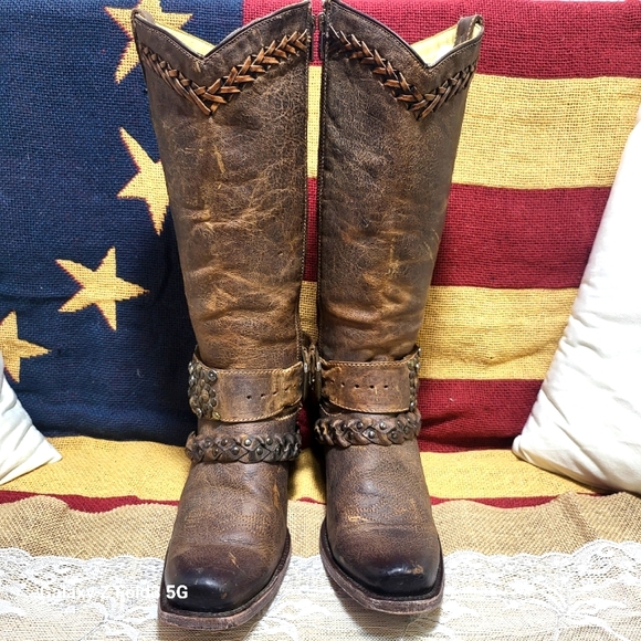 Super sexy CORRAL WOMEN'S WOVEN STUD & HARNESS BOOTS - SQUARE TOE - Picture 3 of 8
